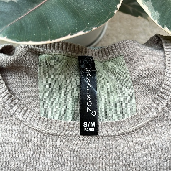 Vintage Lace Sweater with rhinestone and pearl detailing, Size: S/M - Picture 5 of 17